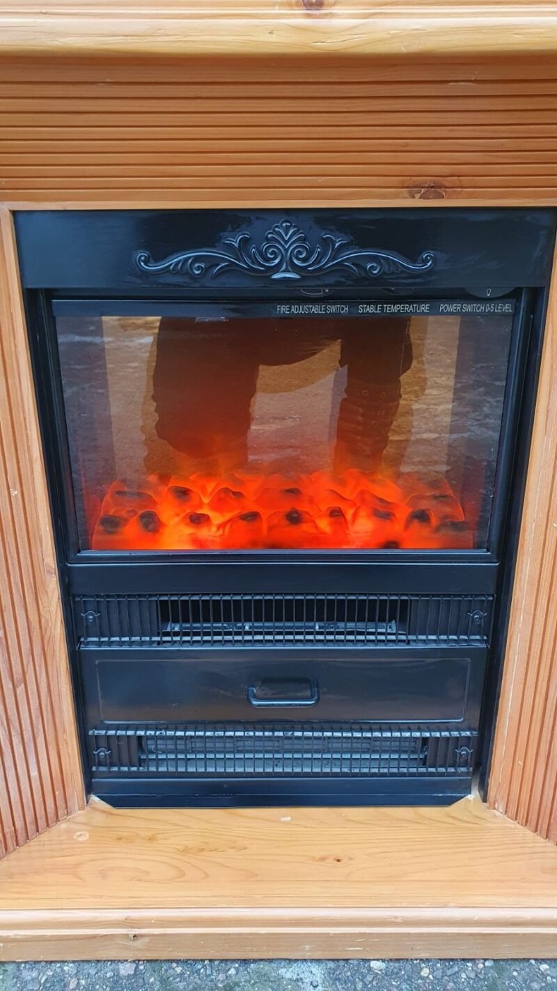 1850w Elektrinis Židinys su Medžio apdaila
